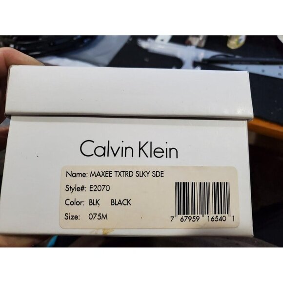 Calvin Klein NIB Women's Maxee Textured Suede Slinky Ballet Flats - Picture 3 of 7